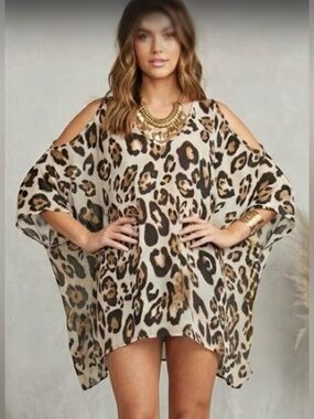Show Me Your Mumu Top Tunic Caftan Swimsuit Cover Up Mini Dress in Leopard Print